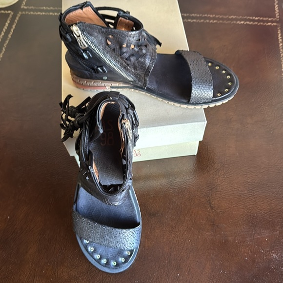 A.S. 98 Petrona Leather Sandals - Picture 1 of 12